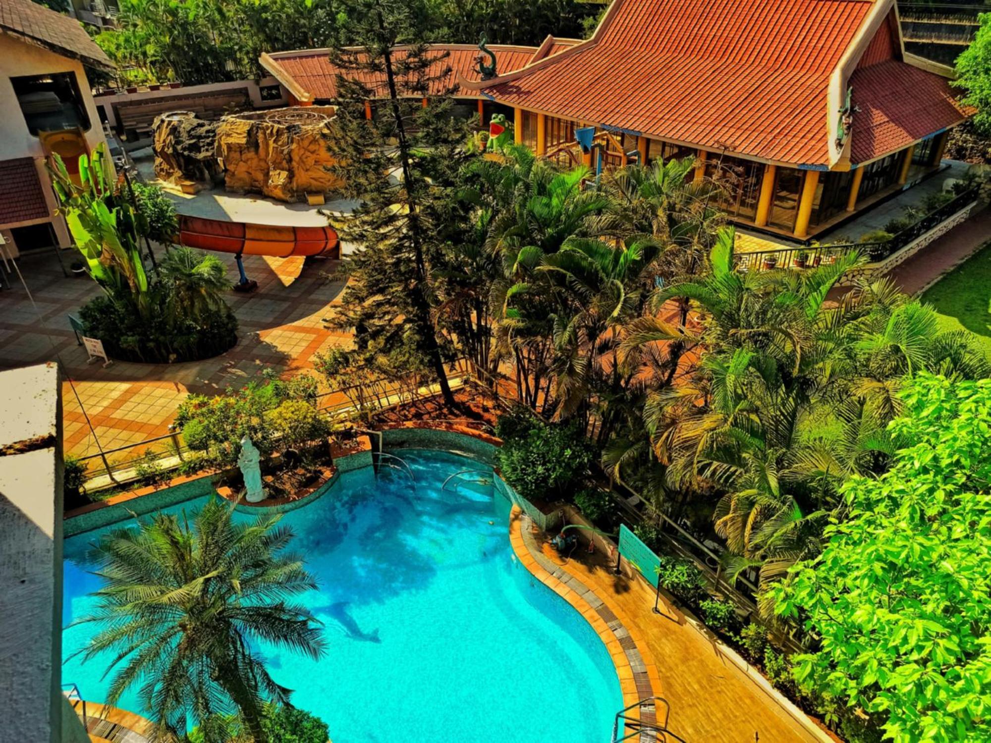 Kailash Parbat Hotel Lonavala Luaran gambar